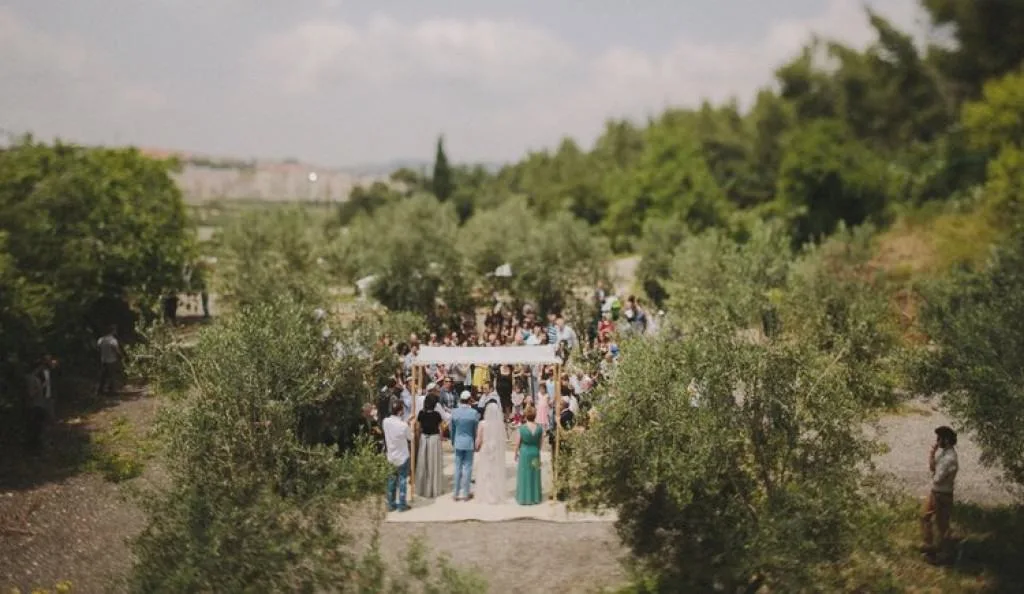 Indie folk style wedding — 4