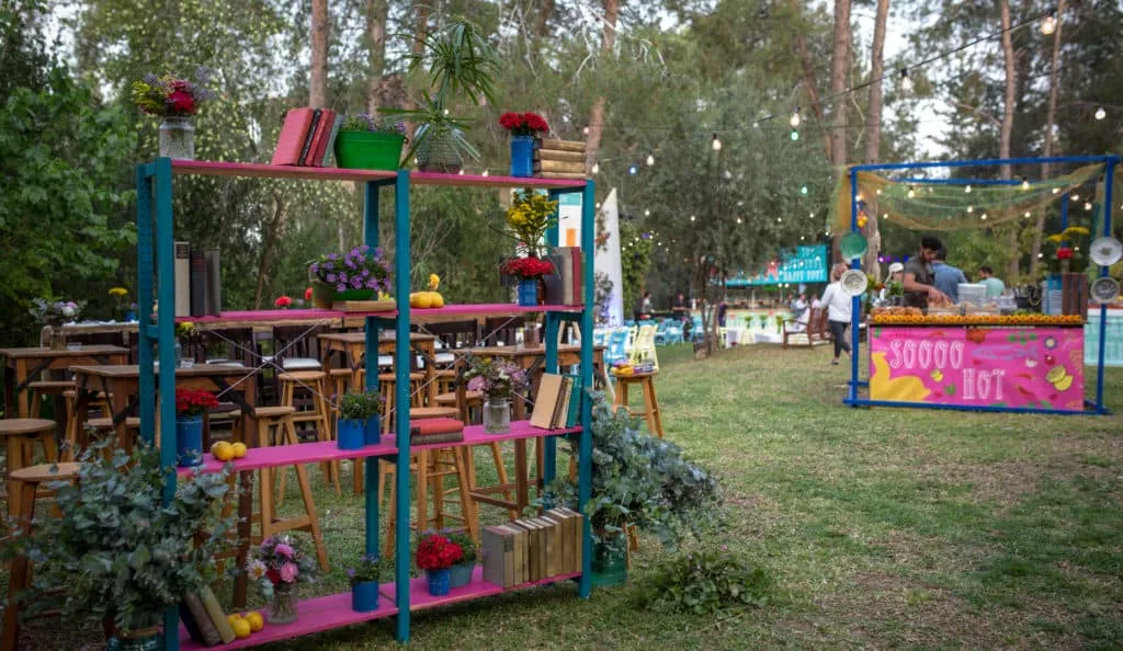 Amsterdam – Tel Aviv — 2